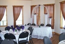 head table corner